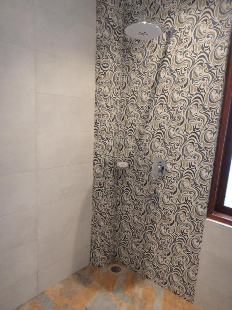 שימלה The Hill Crest Inn מראה חיצוני תמונה